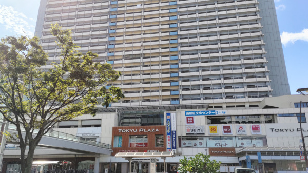 新長田駅前の東急プラザ、高層マンションの写真です